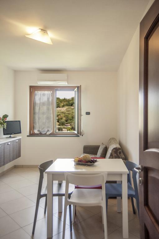 Residence Gli Ulivi Di Eolo Sapri Buitenkant foto